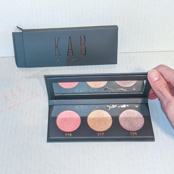 KAB COSMETICS Other - 🆕 KAB COSMETICS Sugar Rush Palette